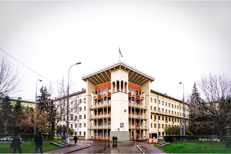 Known as the Labor Palace of Trade Unions since Soviet times, FNPR's headquarters on Leninsky Prospekt in Moscow is of the most well-known pieces of real estate managed by the federation. Photo courtesy of Oleg Yakovlev/RBC