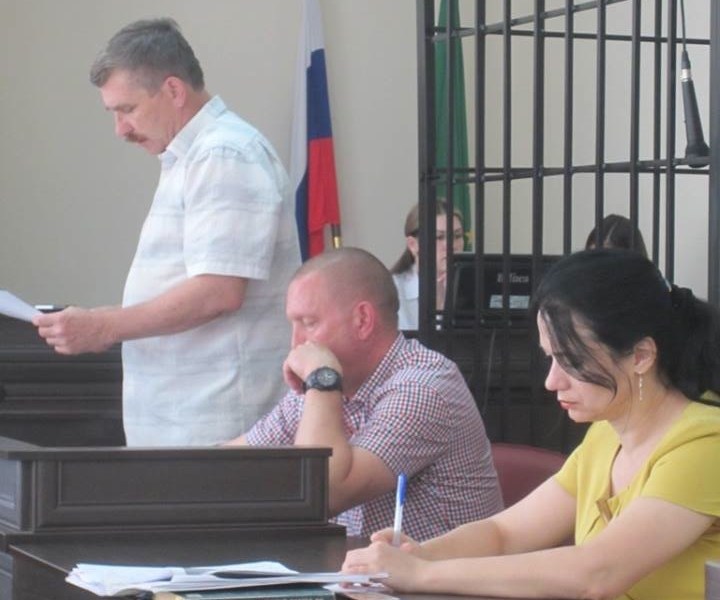 Valery Brinink (left) and his attorney, 