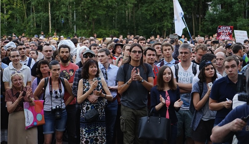Muscovites rally against the Yarovaya package on August 9, 2016, in Sokolniki Park. Photo courtesy of Oleg Yakovlev/RBC