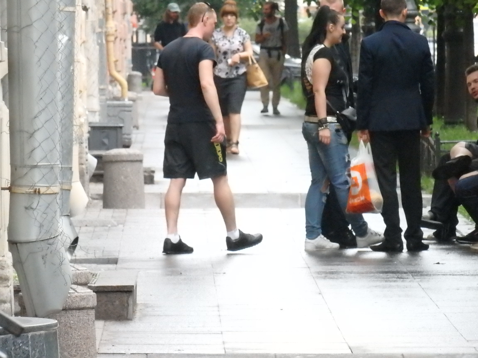 More of RosAl's early morning clientele