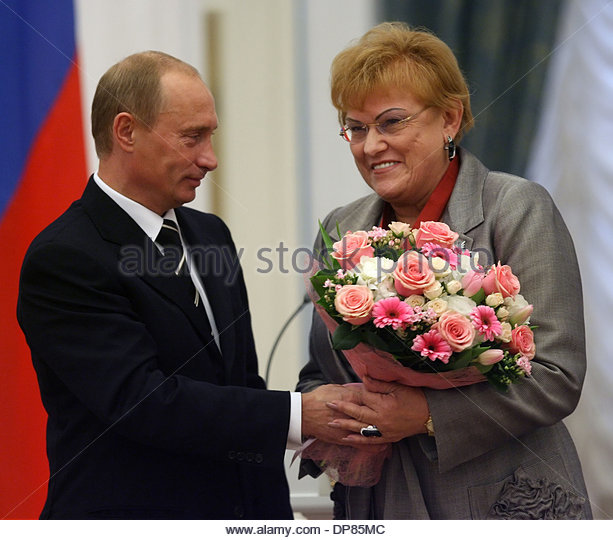vladimir-putin-and-rector-of-stpetersburgs-state-university-ludmila-dp85mc