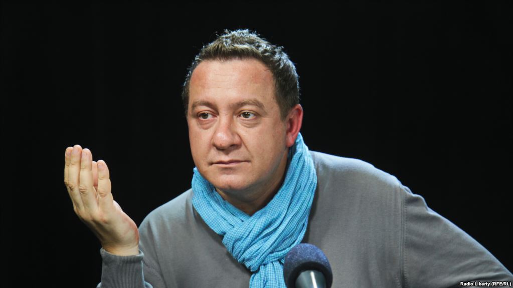 F321BB93-DD92-4B4D-B358-8B059E399E60_w1023_r1_s