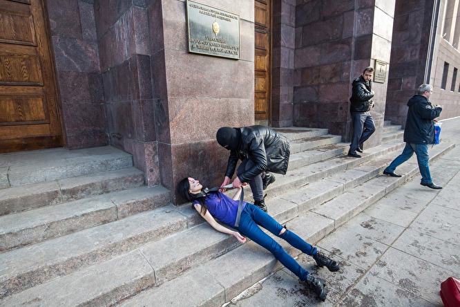 znakcom-1838828-666x444